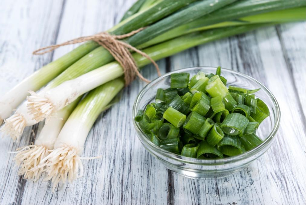 5 Best Substitutes For Leeks - A Nourishing Plate